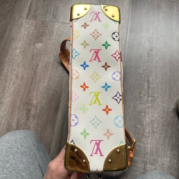 LOUIS VUITTON Monogram
Multicolor Boulogne shoulder bag - Picture 11 of 16